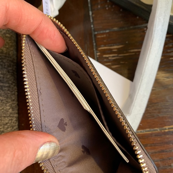 Authentic Kate Spade leather card/ID lanyard - Picture 6 of 7